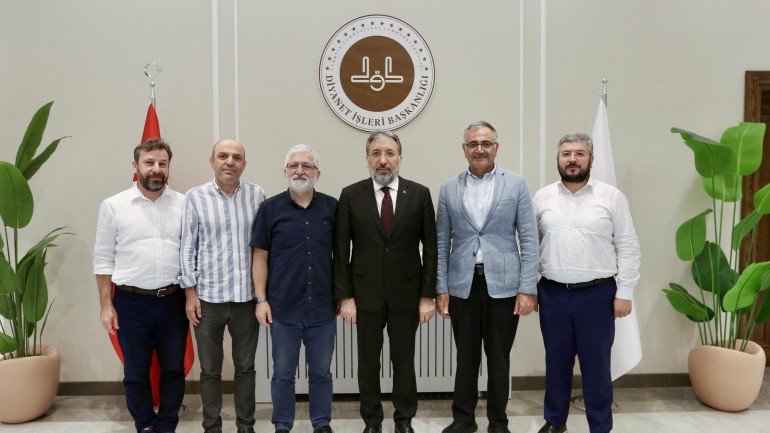 Mavera Eğitim ve Sağlık Vakfı ve Karz-ı Hasen Vakfı'ndan Diyanet İşleri Başkanı Prof. Dr. Safi Arpaguş'a Ziyaret